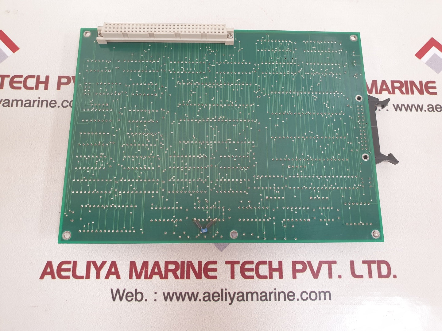 Servo tam553 pcb card
