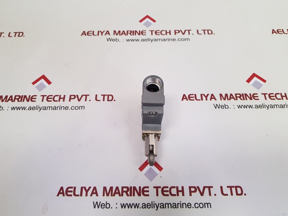 Honeywell dte7-2rqn8-c limit switch