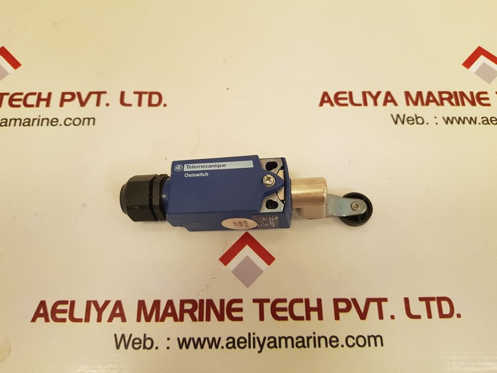 Telemecanique/schneider zcp21  limit switch + zcy18 roller lever