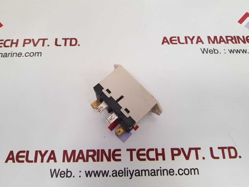 Omron g7l-1a-tubj-cb power relay