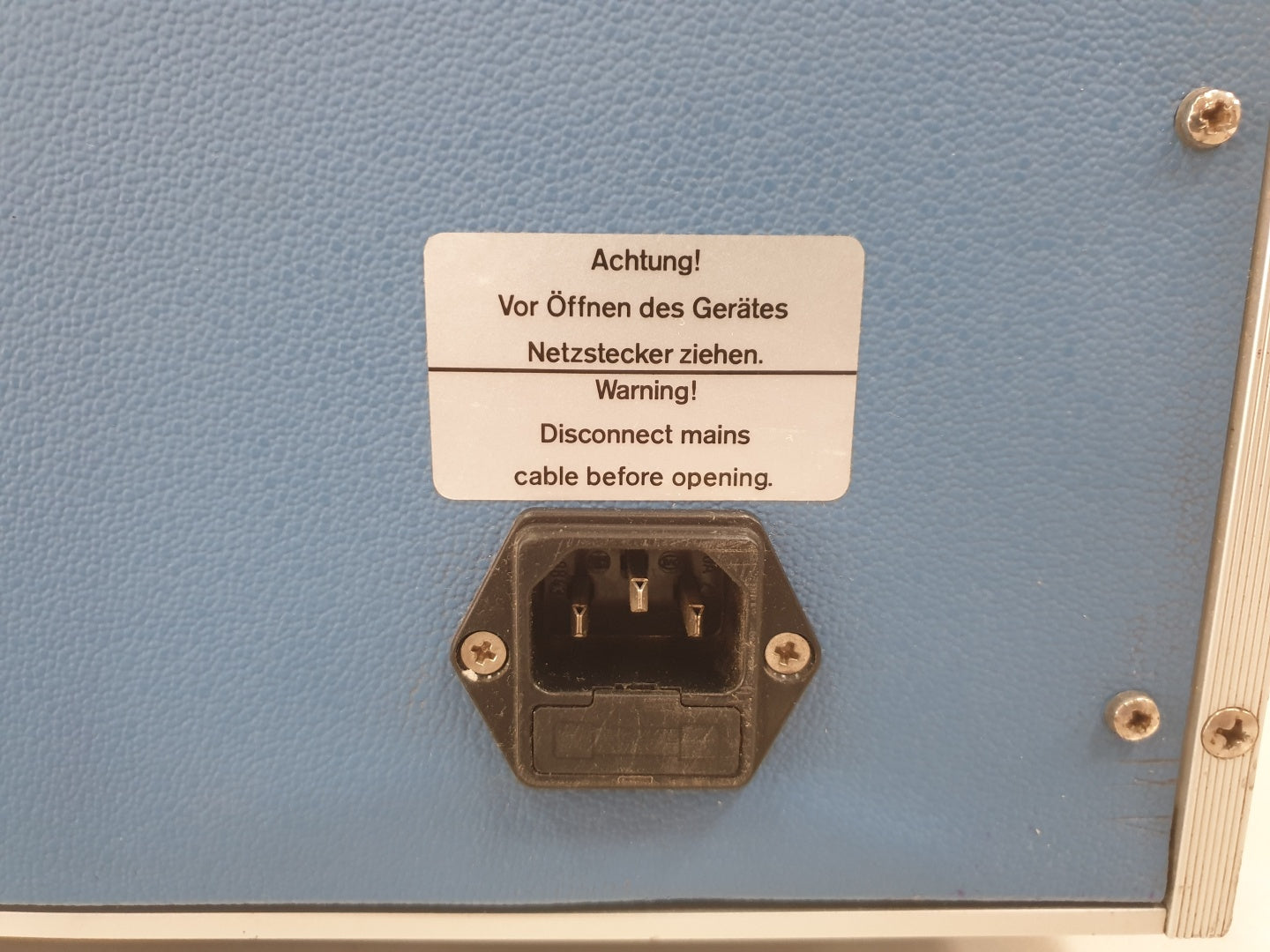 Physik instrumente p-925.299 power supply micrometer positioning system