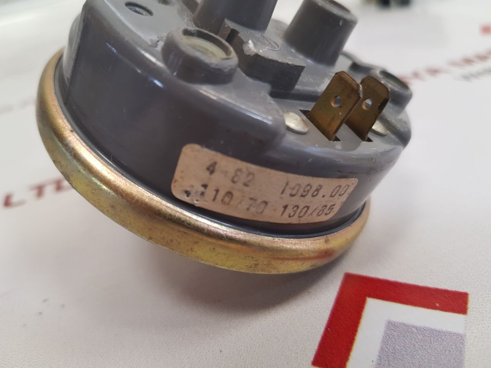 Notuk 772 11-14/780 21-24 pressure safety switch used