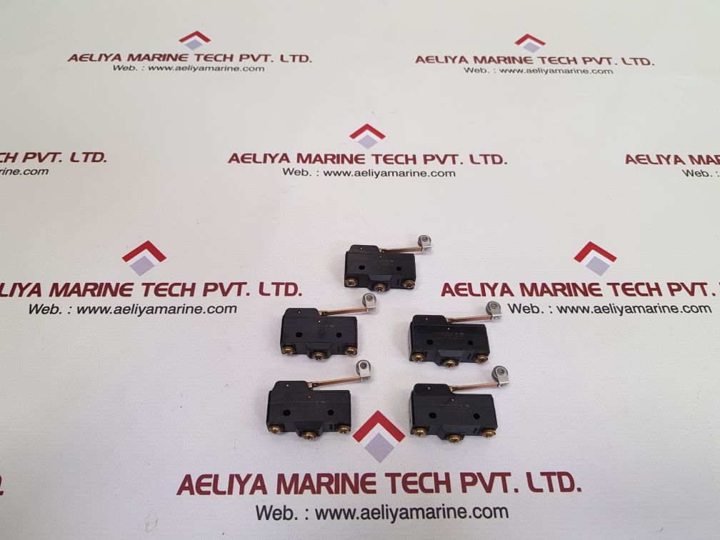 Lot of 5x Bz-2rw82-a2 micro limit switch