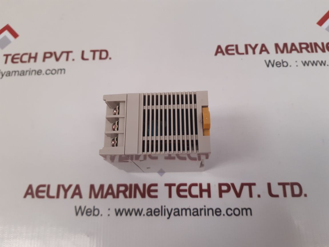 Omron s82k-00305 power supply new