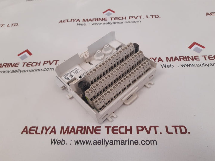 Abb tu830v1 extended module termination unit 3bse013234r1 pr:f