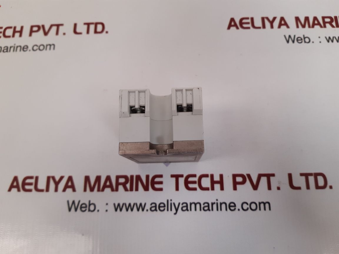 Crouzet 84137140 relay