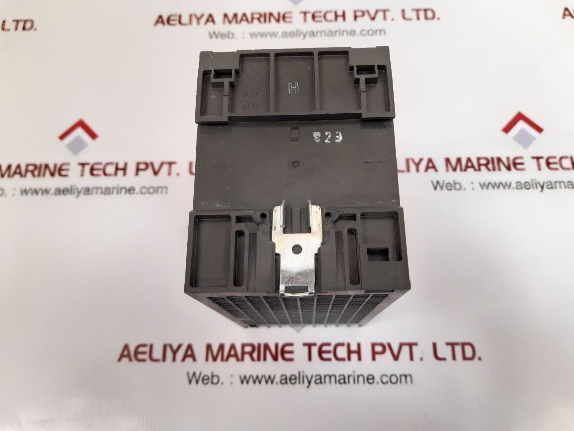 Siemens 3tk2943-0bb4 safety relay contactor