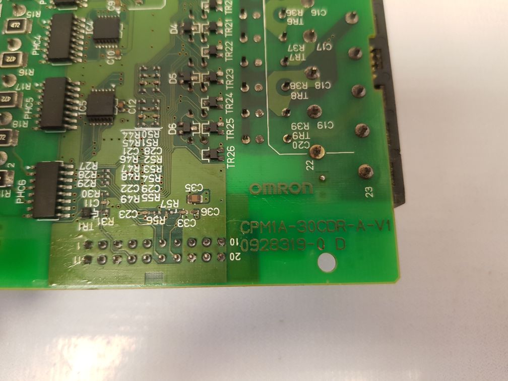 Omron cpm1a-30cdr-a-v1 plc board