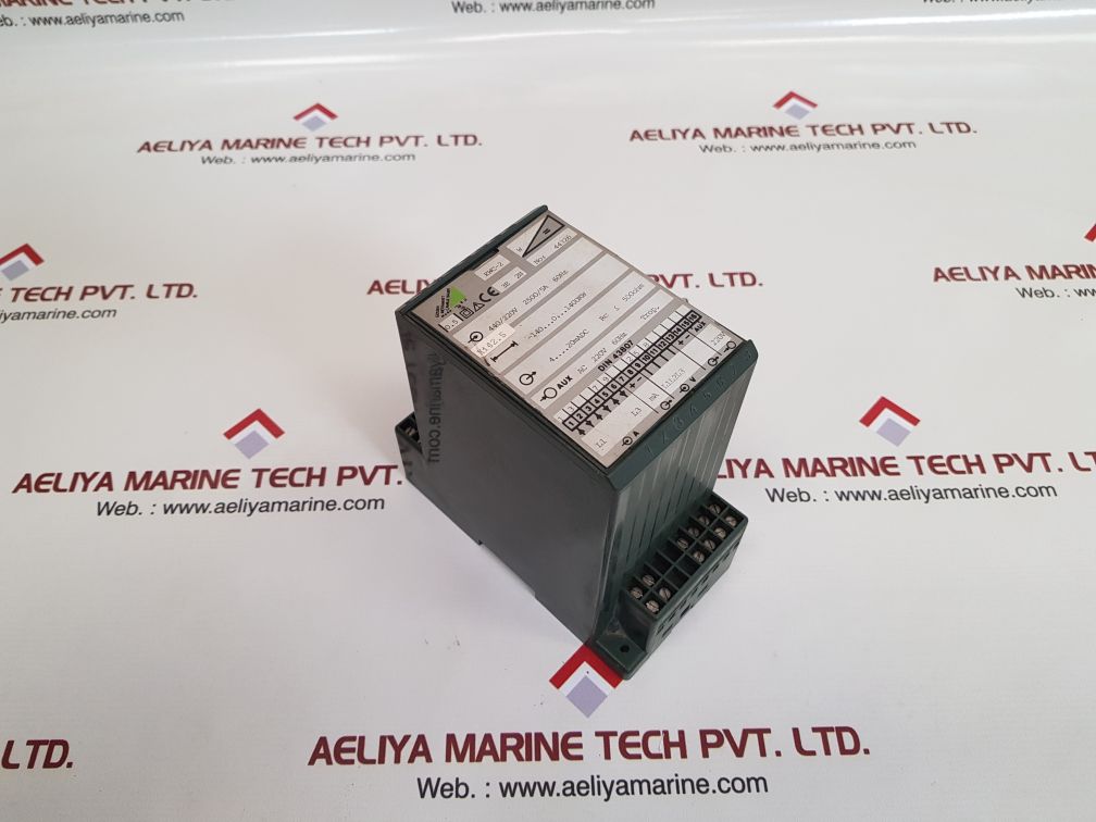 Gossen metrawatt k142.5 transducer 440/220v 2500/5a 60hz 