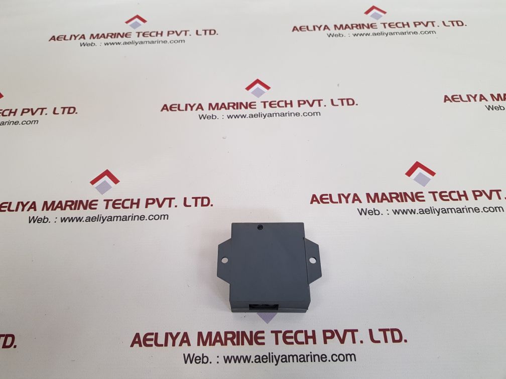 Compact time-delay for uvr