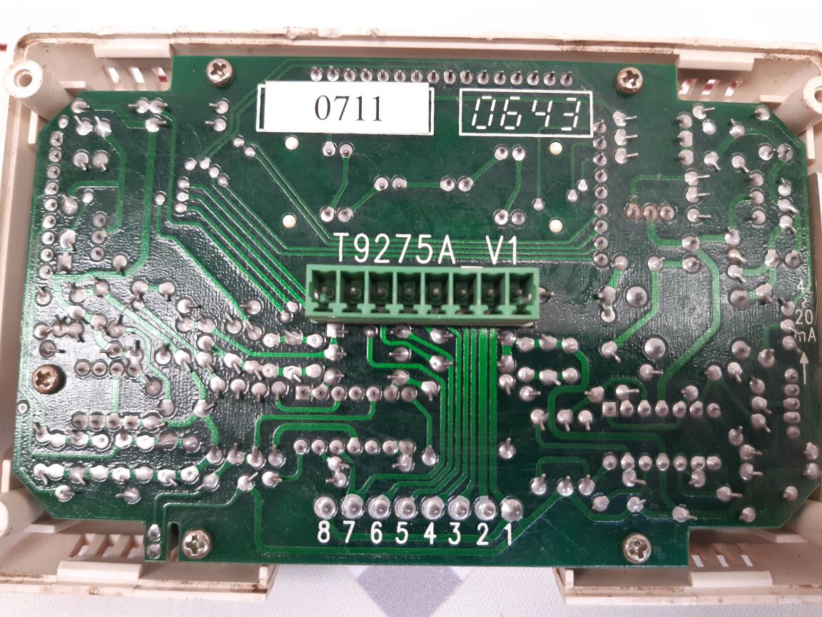 Honeywell t9275a v1 thermostat field controller
