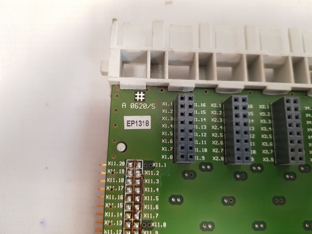 A 0620/5 bus backplane ghg 110 6611 p0019