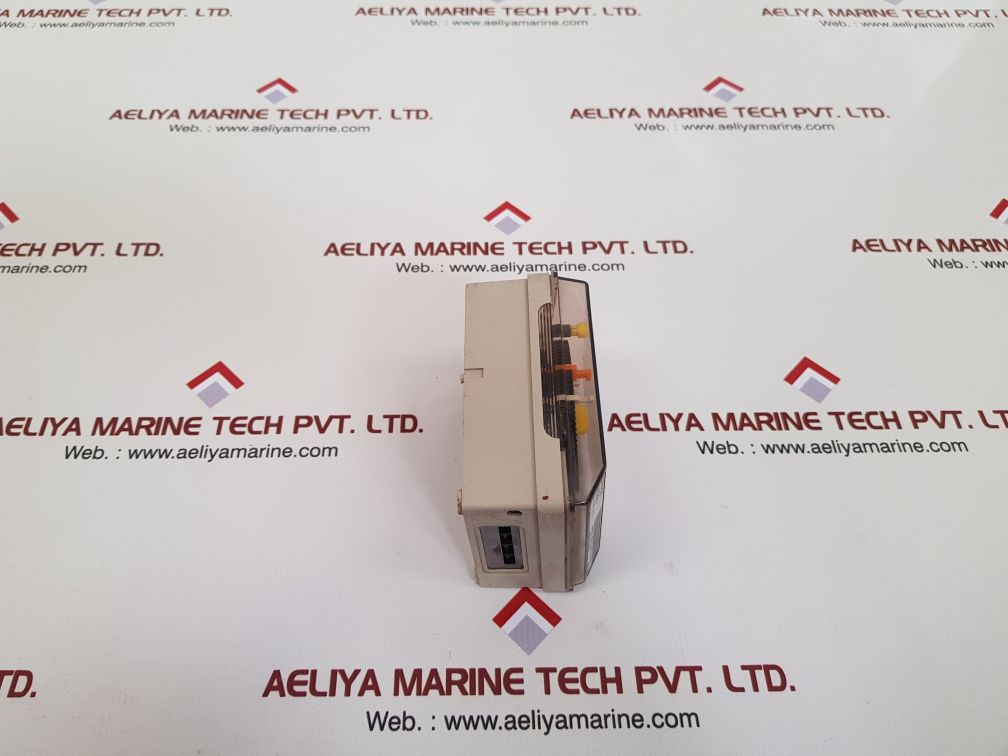 Omron h2e timer switch 15a used