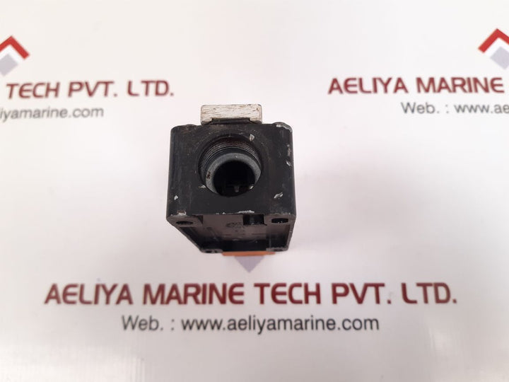 Siemens 3se3 120-6xb13 interlock switch 