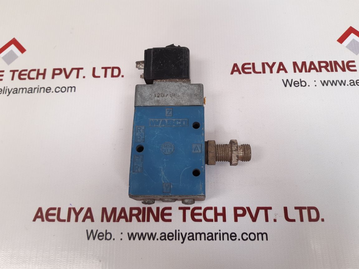 Rexroth 3723522220 solenoid directional valve Used 