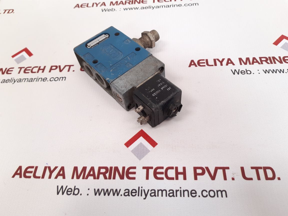 Rexroth 3723522220 solenoid directional valve Used 