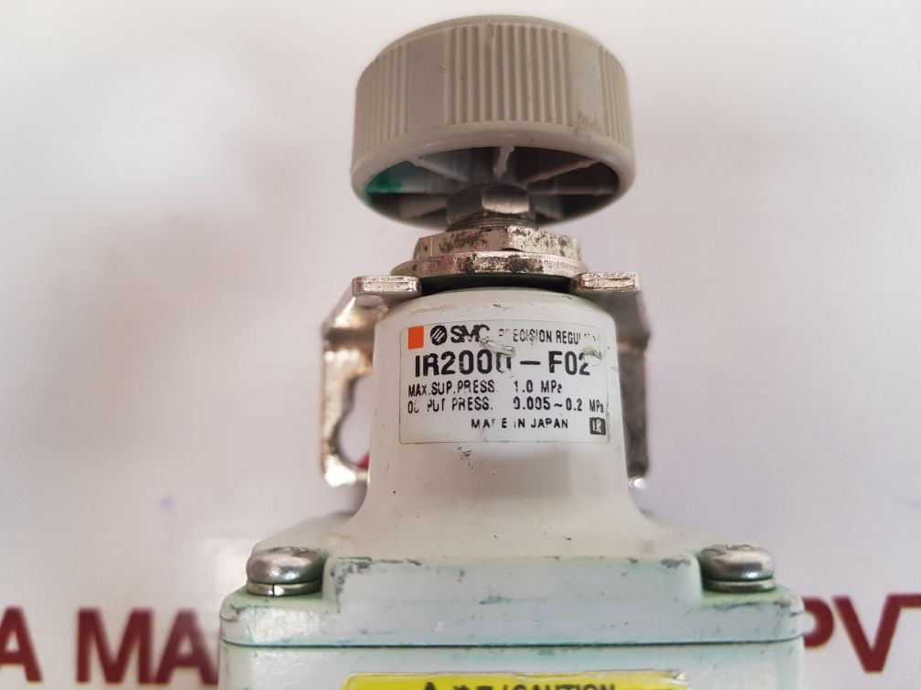 Smc ir2000-f02 pneumatic precision regulator
