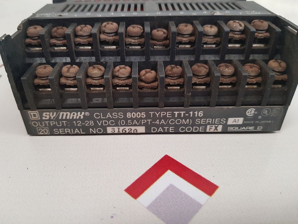 Idec izumi pfj-n162u input unit with tt-116 output unit 
