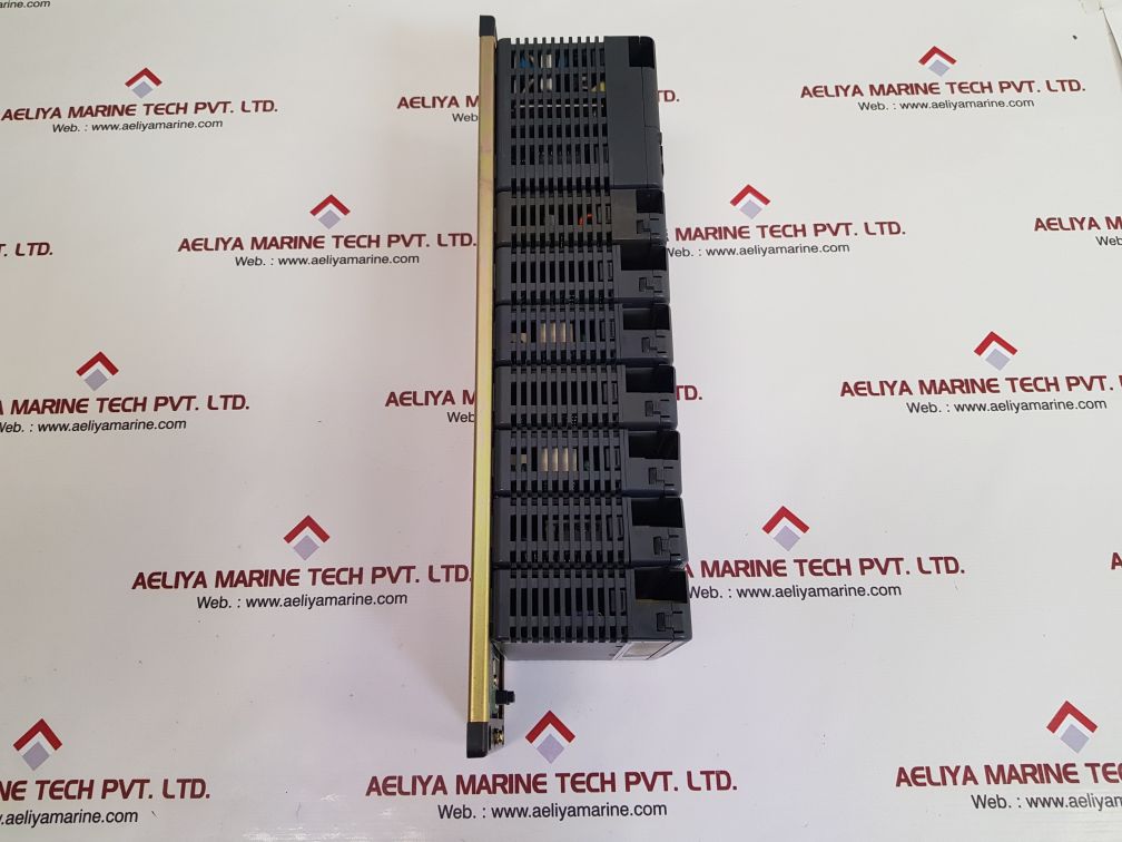 Koyo direct logic 405 d4-440dc-1 cpu,d4-dcm,d4-16ne3,d4-16tr,f4-04ad,d4-08nd3s