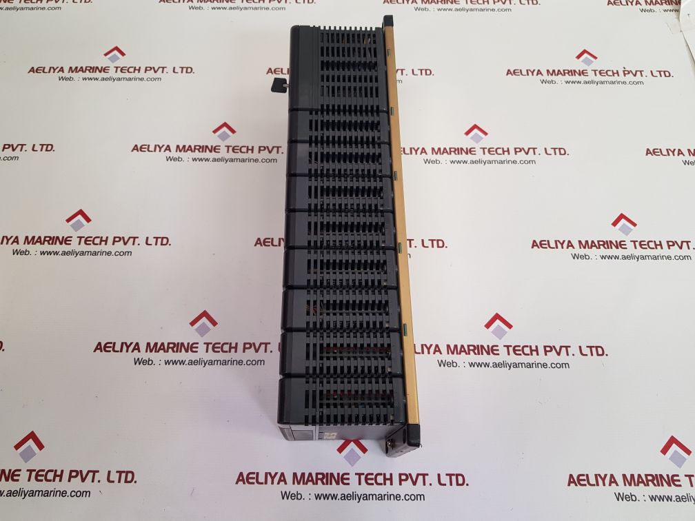 Koyo direct logic 405 d4-440dc-1 cpu,d4-dcm,d4-16ne3m,d4-16td2,f4-08da-1