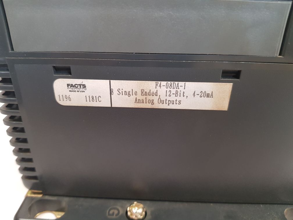 Koyo direct logic 405 d4-440dc-1 cpu,d4-dcm,d4-16ne3m,d4-16td2,f4-08da-1