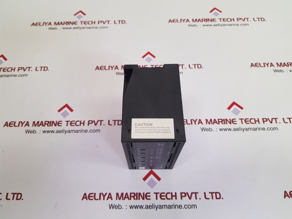 Deif fas-113dg synchronisation & circuit breaker 230v