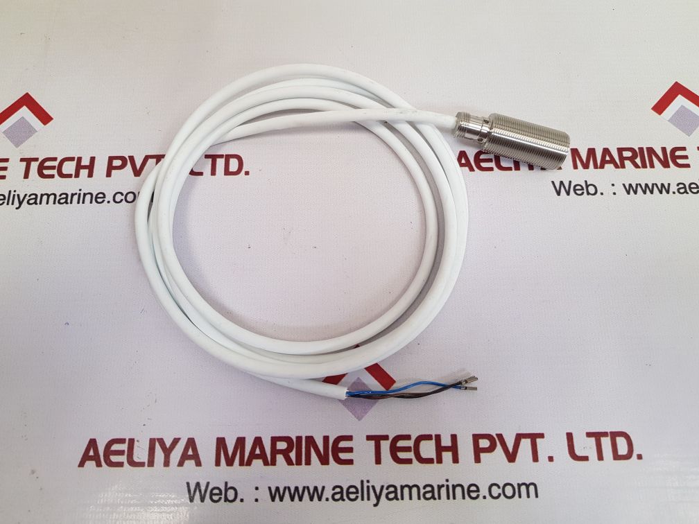 Turck bi8u-em18wd-ap6x proximity sensor