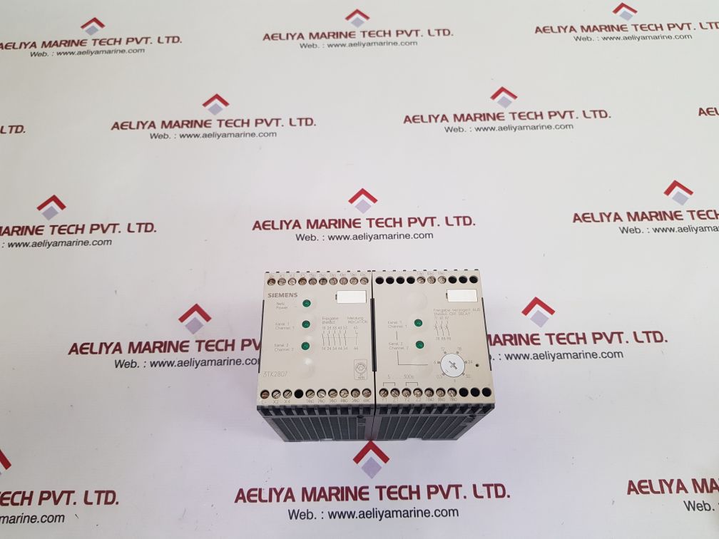 Siemens 3tk2807-0bb4 safety relay combination