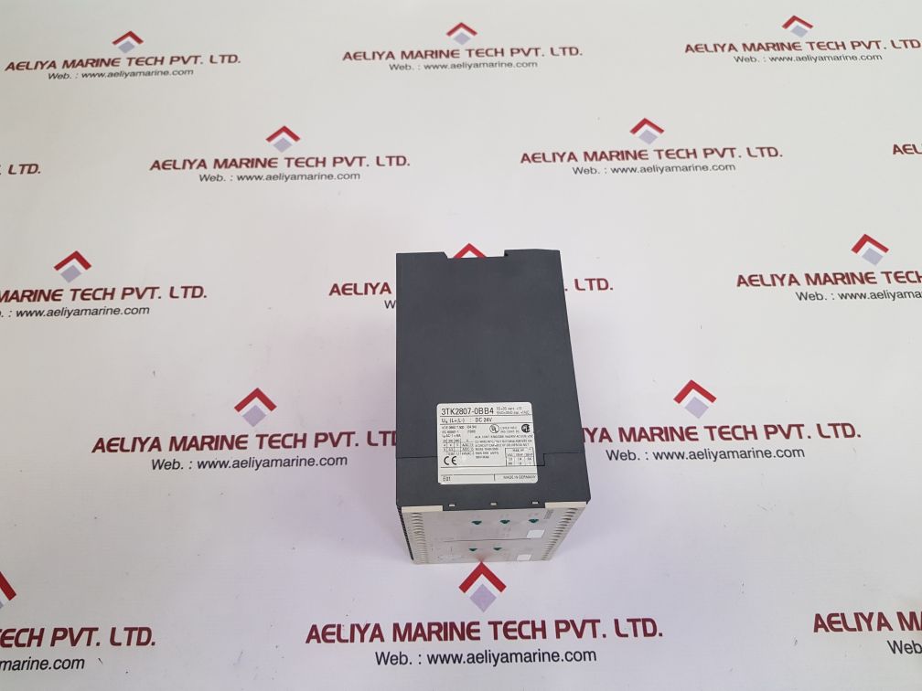 Siemens 3tk2807-0bb4 safety relay combination