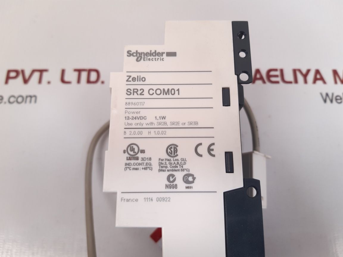 Schneider electric sr2 com01 interface module
