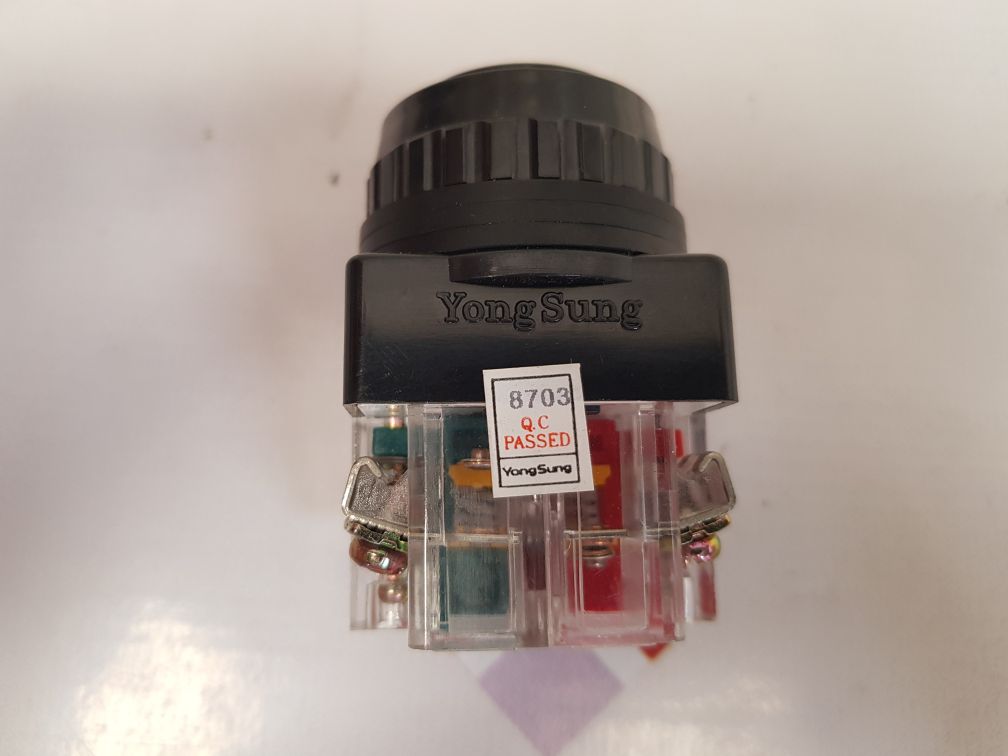 Set of 3x Yong sung ysp13-11 pushbutton switch