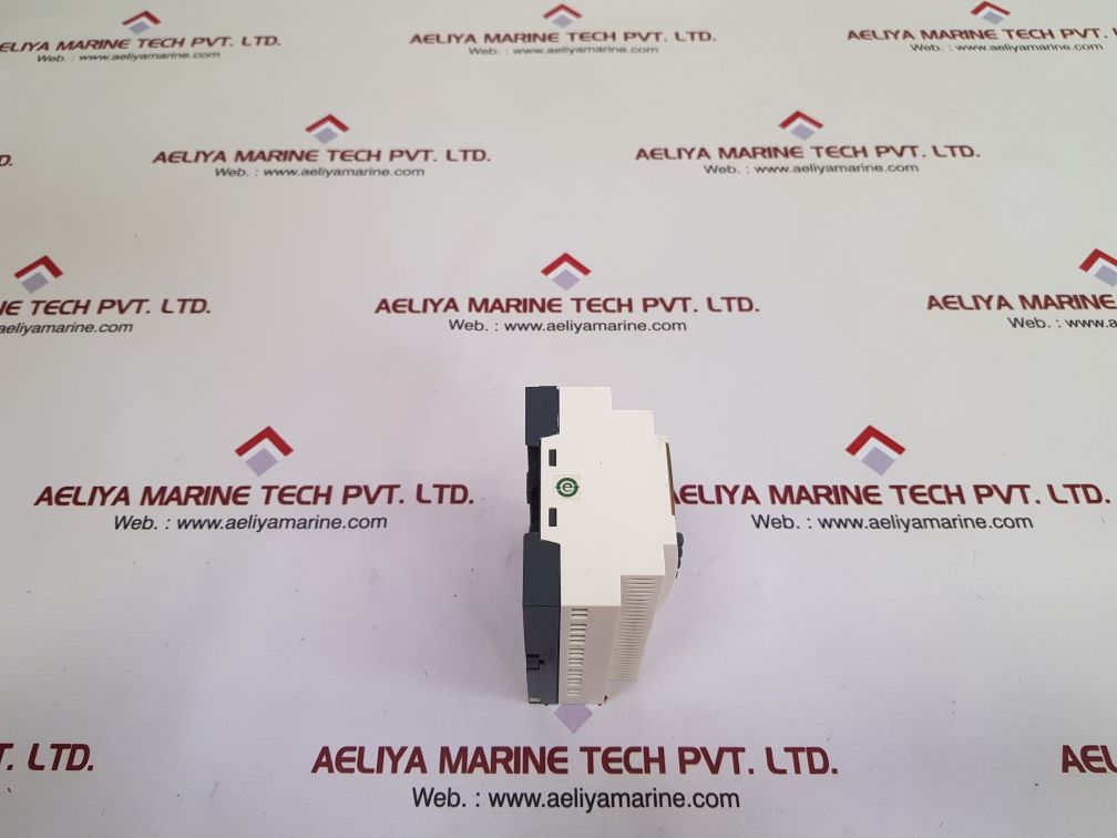 Schneider sr2 b201b zelio output relay