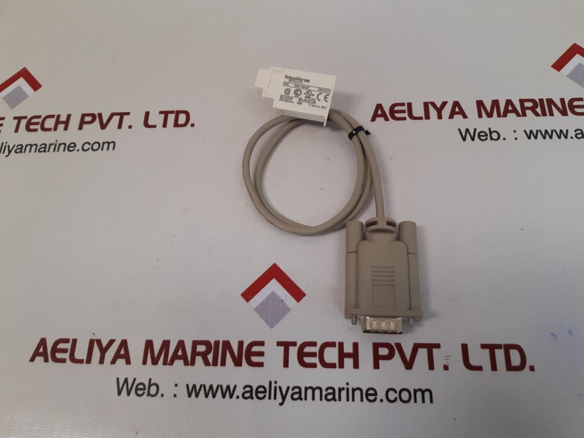 Telemecanique/schneider sr3 b102bd output transistor with sr2 cbl07 cable Set 