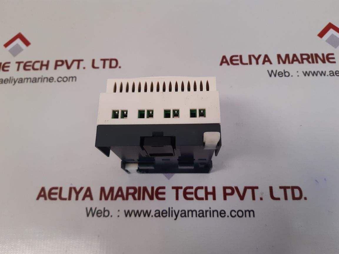 Telemecanique/schneider sr3 b102bd output transistor with sr2 cbl07 cable Set 