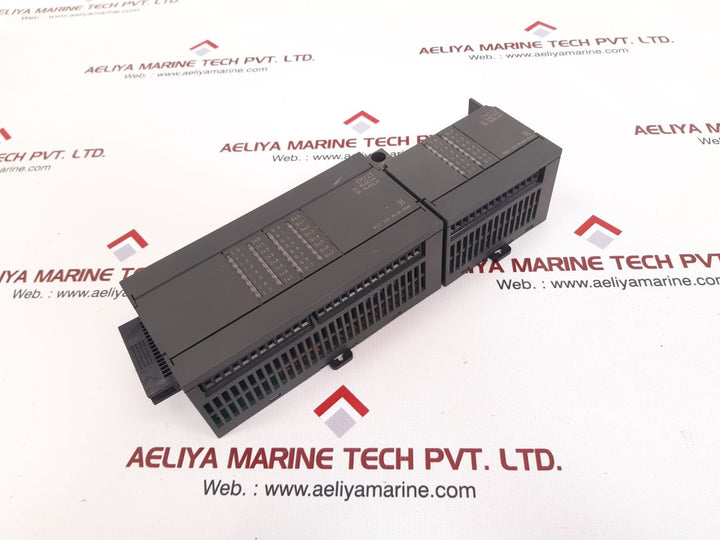 Siemens 6es7 223-1pl00-0xa0 i/o module with 6es7 223-1ph00-0xa0 module