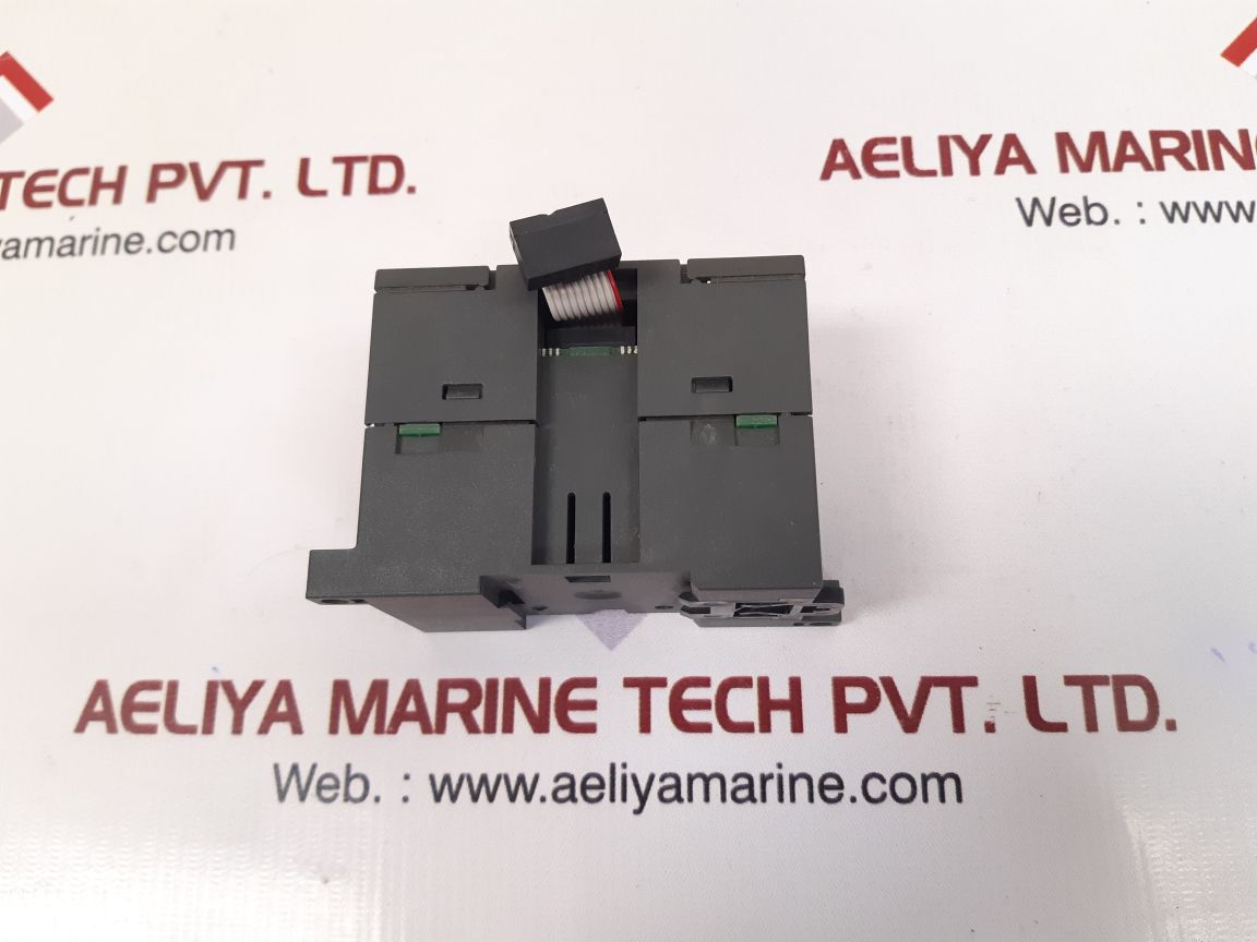 Siemens 6es7 221-1bf22-0xa0 input module