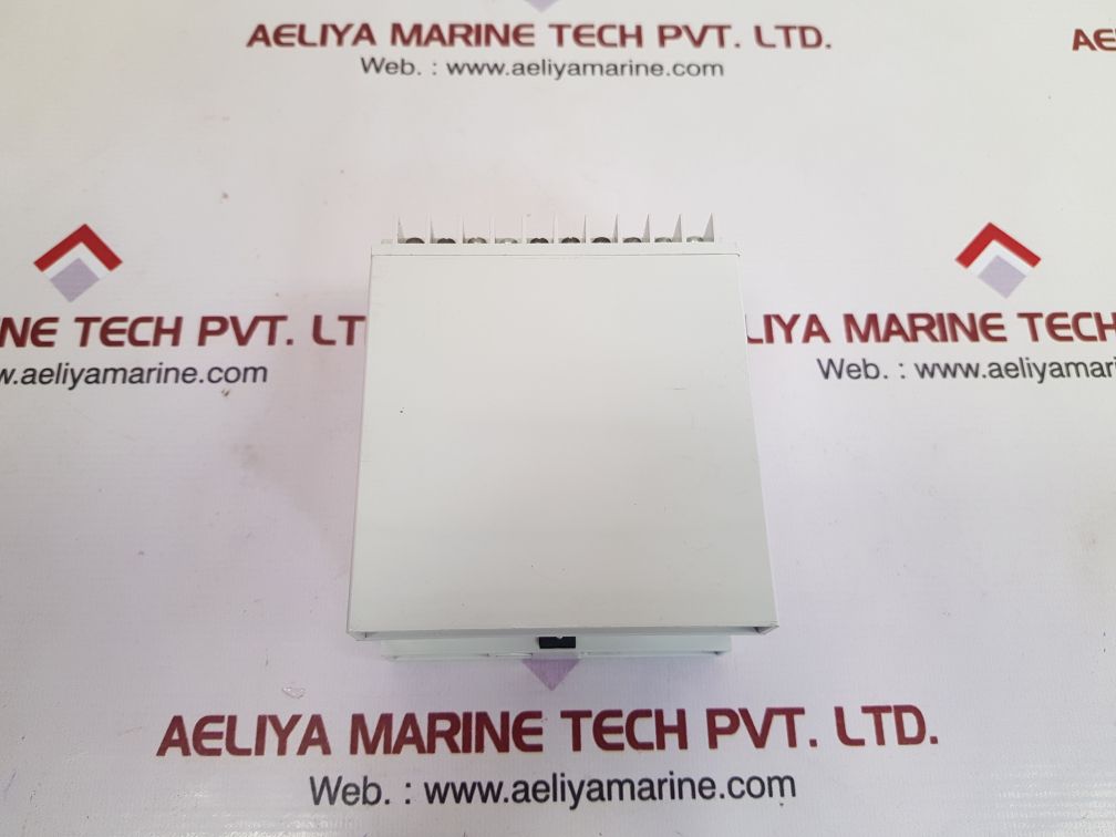 Multitek m200-v33w voltage relay 3 ph 3w over current trip