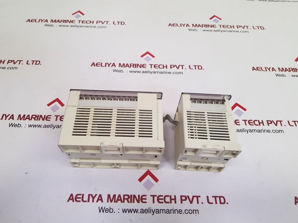 Mitsubishi melsec fx0n-24mr-ds with fx0n-16eyr-es/ul programmable controller