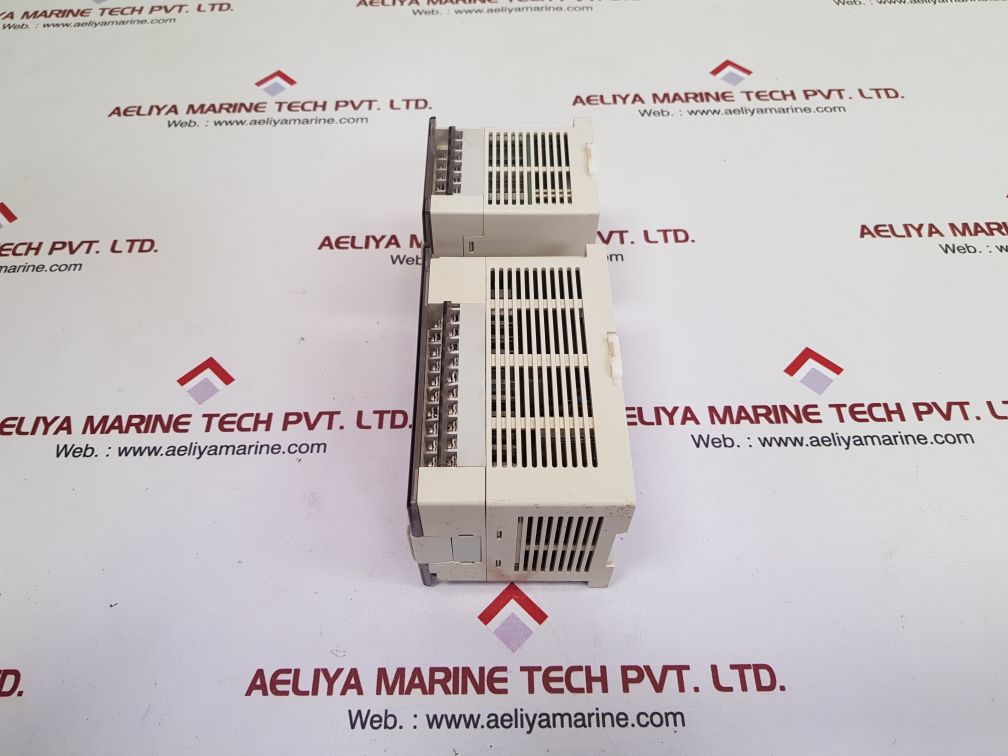 Mitsubishi melsec fx0n-24mr-ds with fx0n-16eyr-es/ul programmable controller