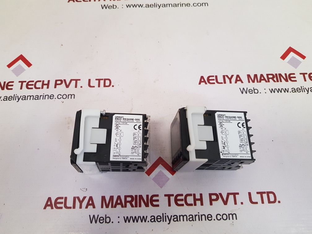Omron e5cc-rx3a5m-000 digital controller