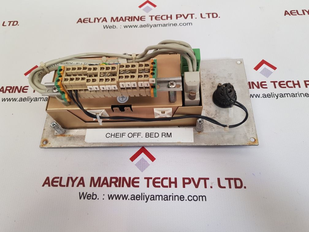 Raytheon mod.056 conning alarm panel 136-109