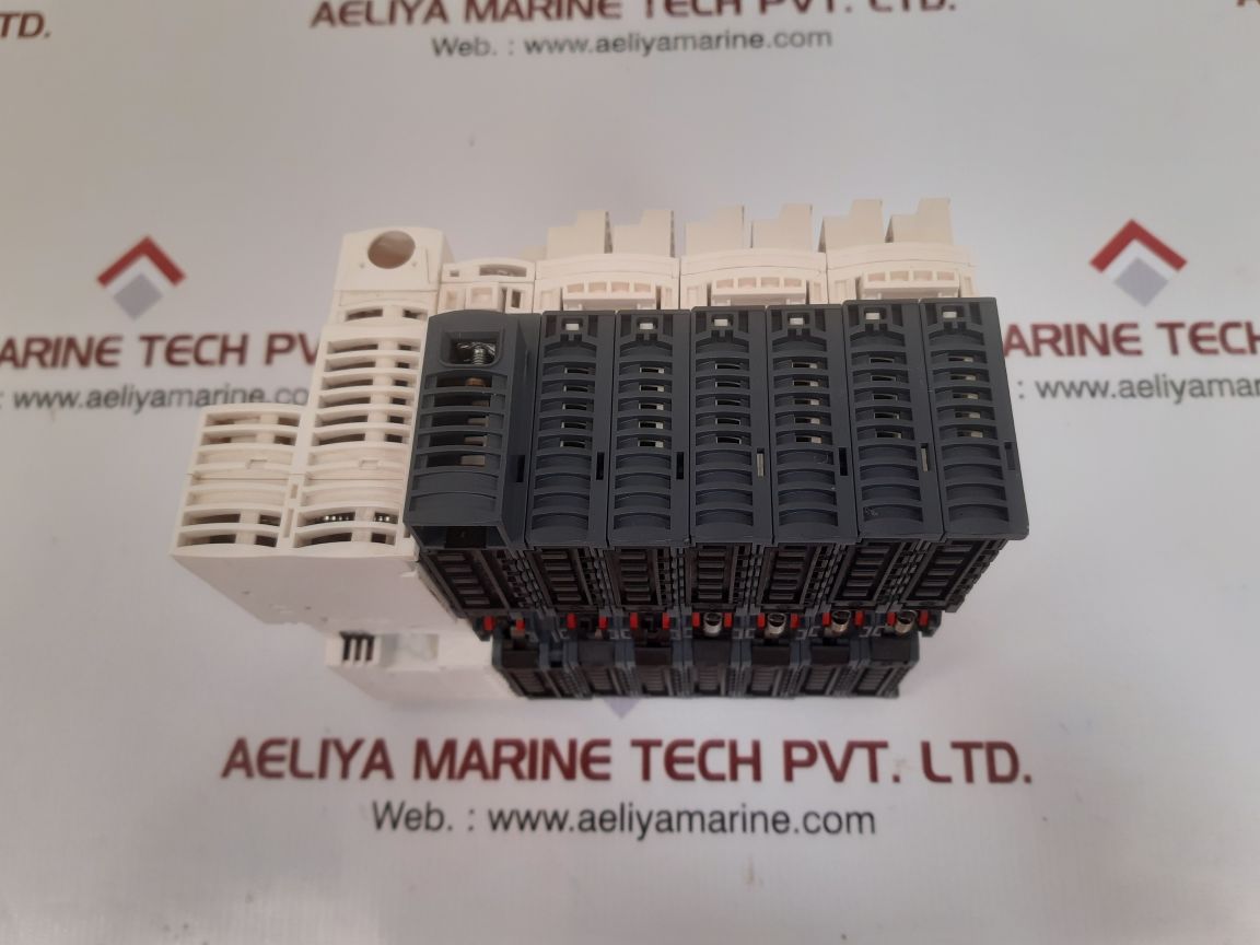 Schneider electric nip2212,pdt3100,ddi3725,ddo3705 ethernet module 