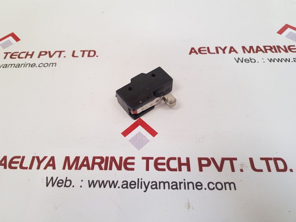 Omron z-15gw22s-b basic switch