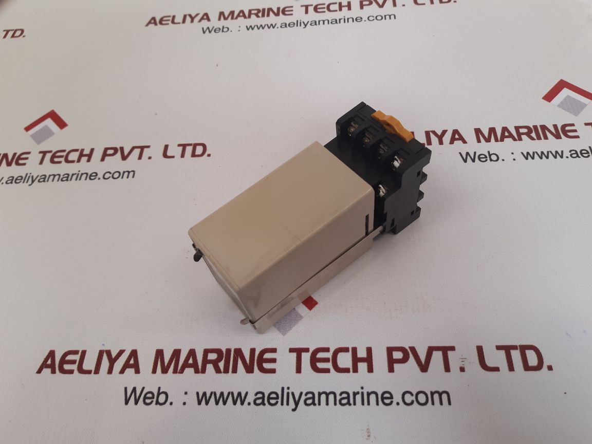 Omron 61f-gp-n floatless level switch pfc-n8