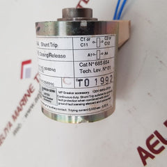 Merlin gerin 685654 mx-a circuit breaker shunt trip
