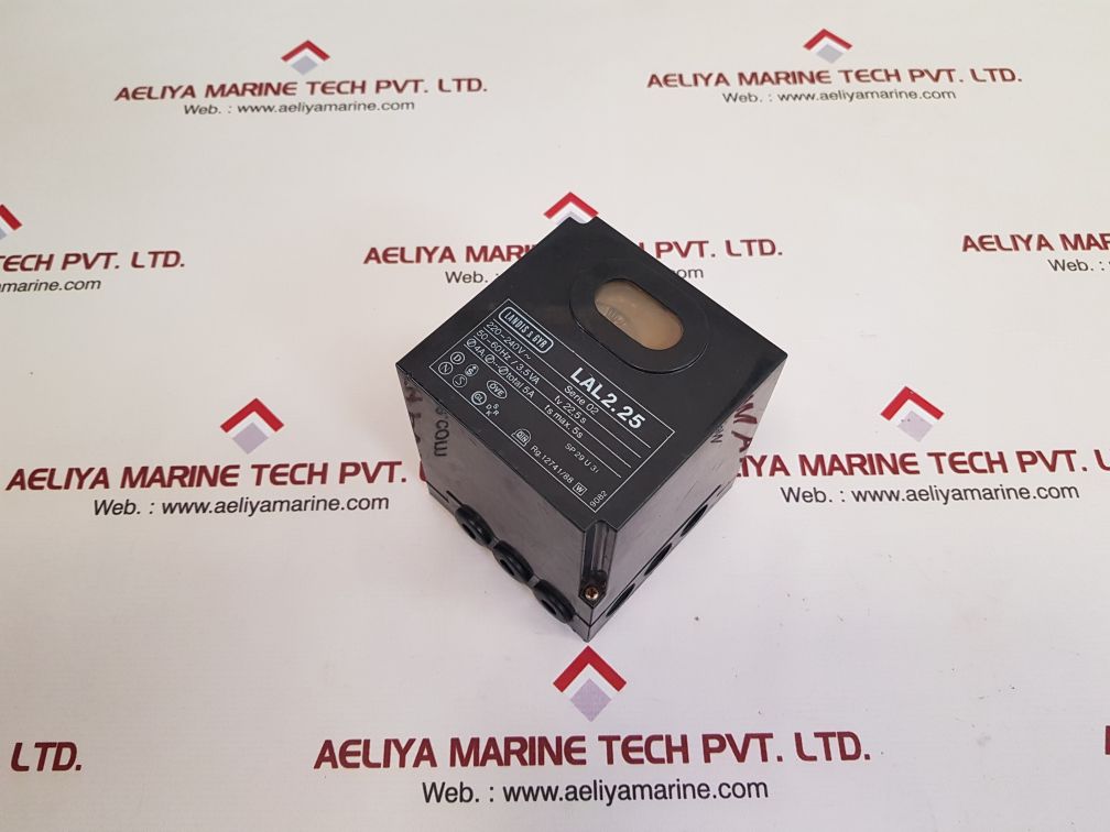 Landis & gyr lal2.25 burner controller used