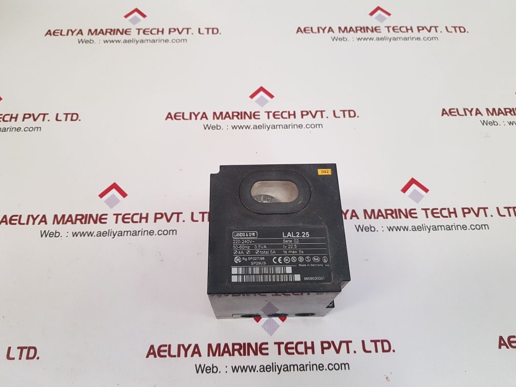 Landis & gyr lal2.25 oil burner controller used