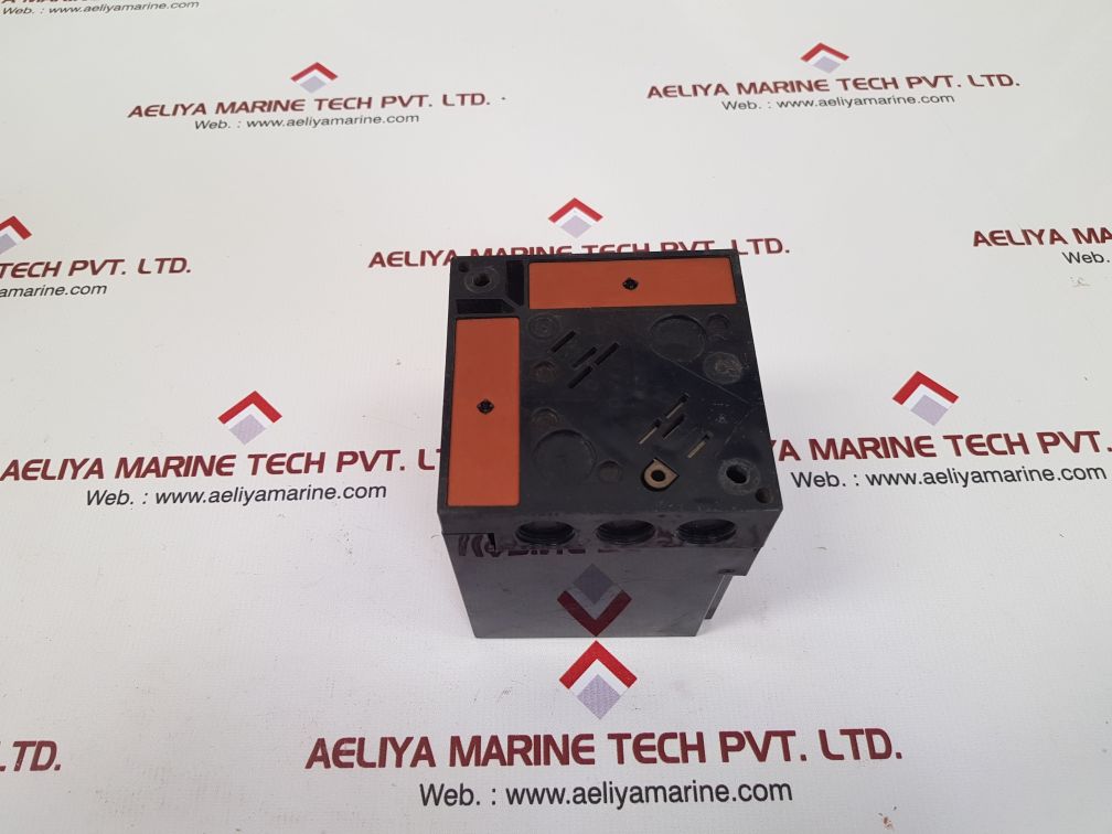 Siemens lal3.25 flame oil burner controller used
