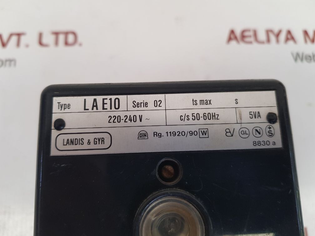 Landis & Gyr Lae10 Burner Controller Used