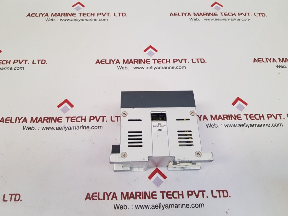 Idec pfa-1t081 8-output unit relay
